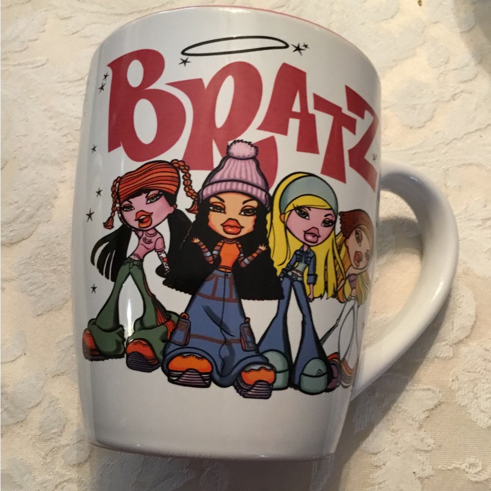 BRATZ dolls Vintage coffee mug like new condition